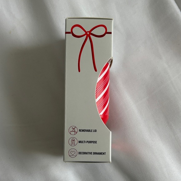 Stanley Red Ornament Keychain - Candy Cane Twist - Picture 4 of 8